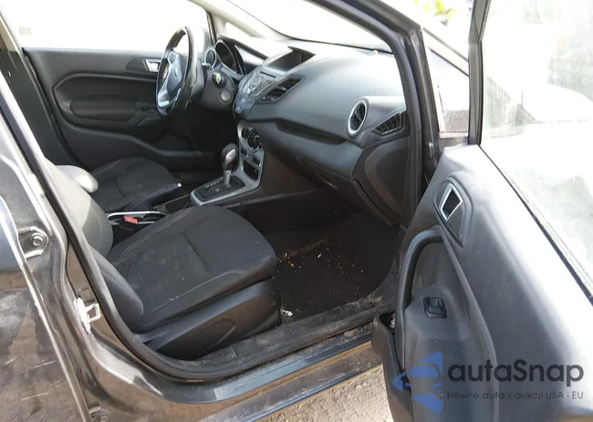 3FADP4BJ2FM181558: 44235497