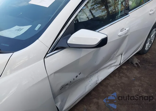 1G1ZD5ST8SF121366: 44235513