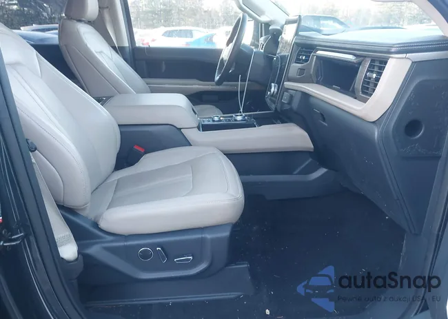 1FMJK2A81PEA22712: 44235589