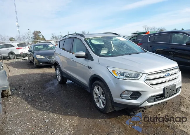 1FMCU9HD5JUA90152: 44235660