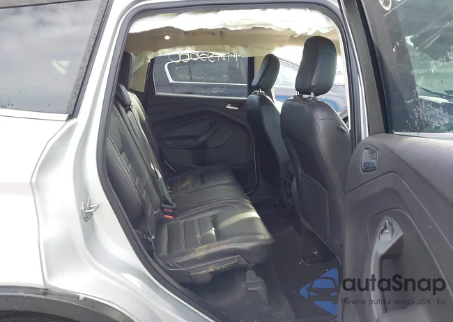 1FMCU9HD5JUA90152: 44235660