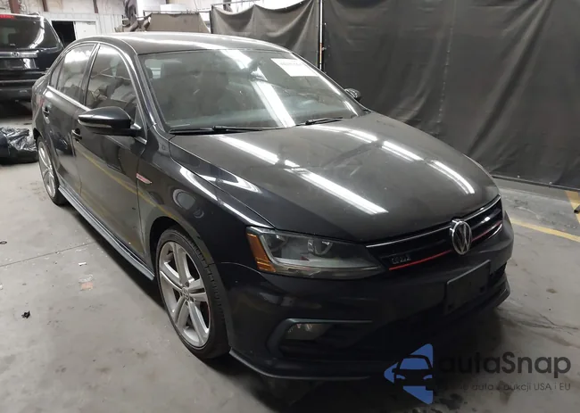 3VW4T7AJ8HM210604: 44235663