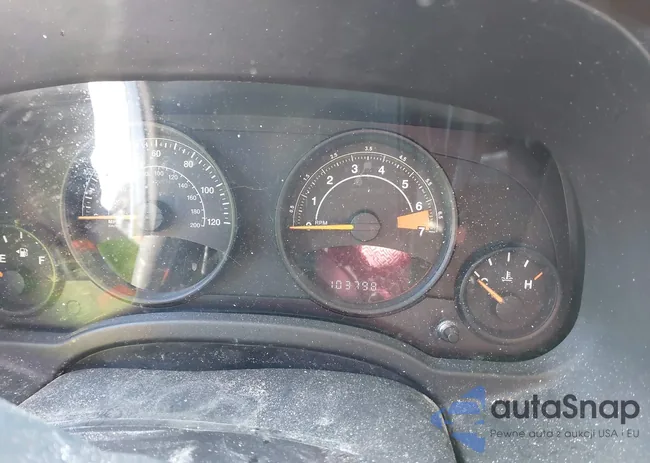 1C4NJDBB2FD151707: 44235683