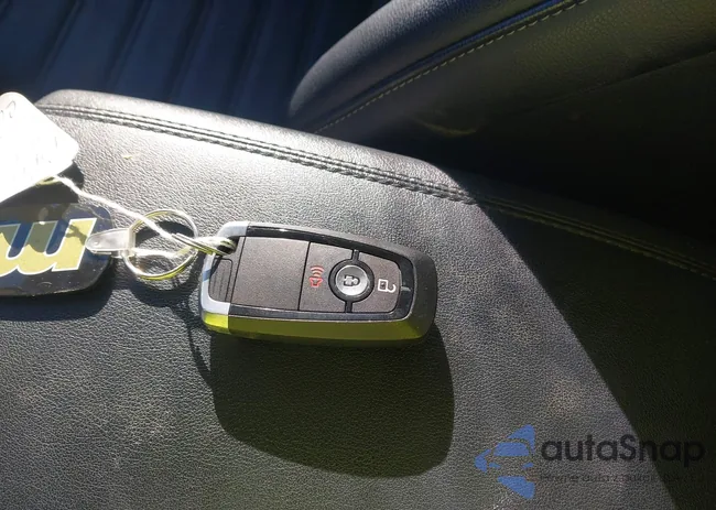 2FMPK4J94LBB15275: 44235701