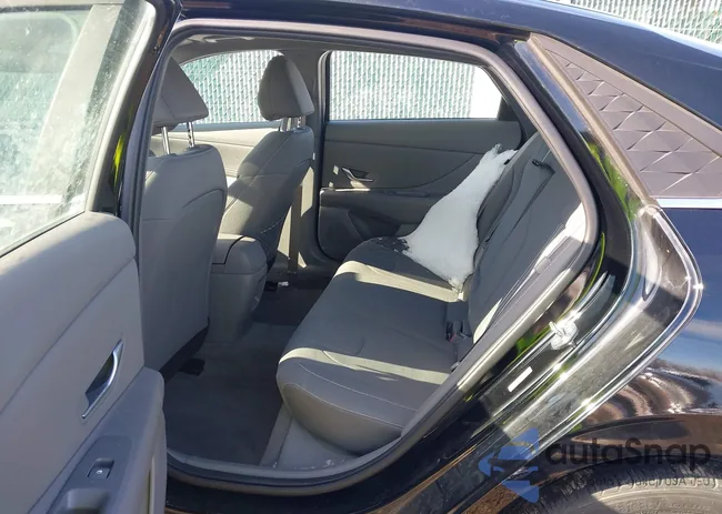 KMHLS4DG8RU778974: 44235712