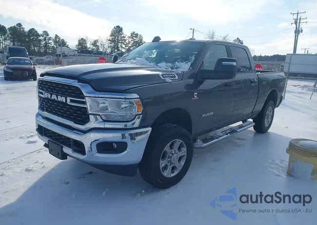 3C6UR5DL7RG297812: 44235739