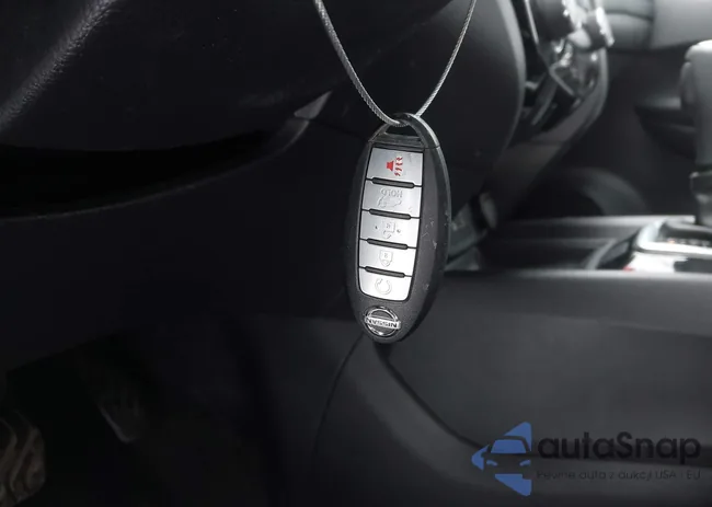 KNMAT2MV5JP597510: 44235916