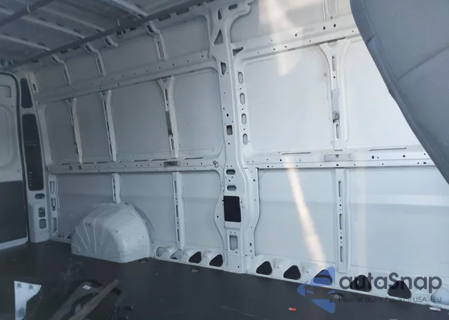 3C6MRVJG6ME558407: 44235112