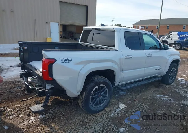 3TYLC5LN0RT007943: 44235244