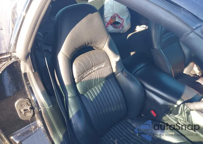 1G1YY22G735106091: 44236377