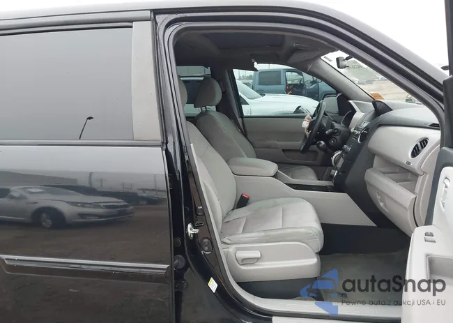 5FNYF3H36FB034634: 44236390