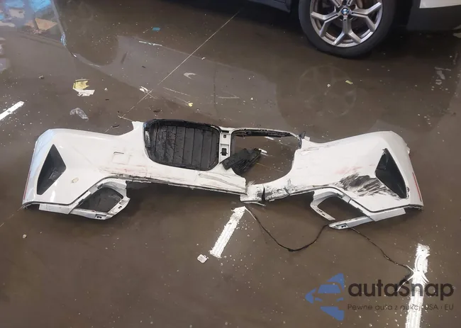 5UX53DP08N9J11987: 44236395