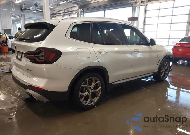 5UX53DP08N9J11987: 44236395