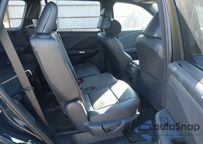 5TDAAAA61RS001419: 44236541