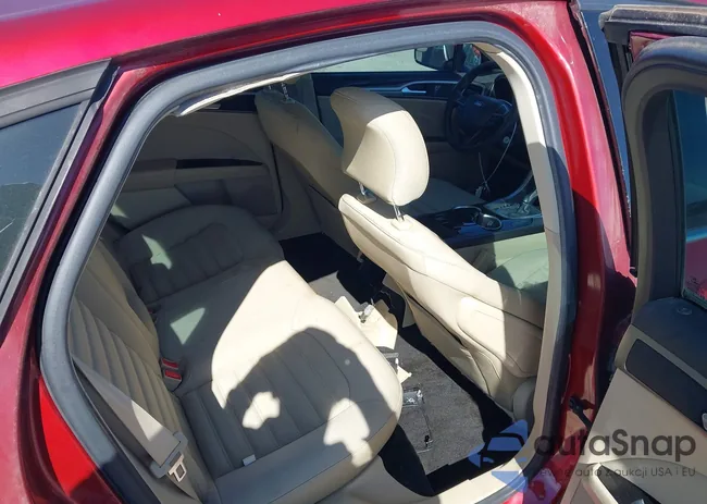 3FA6P0H78FR159726: 44236550