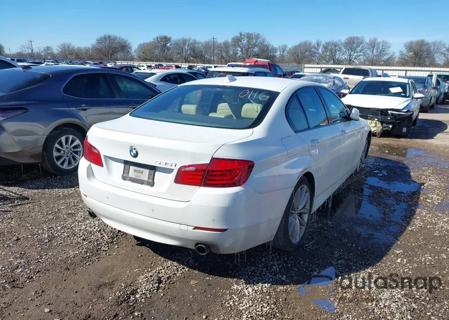 WBAFR7C58CC814378: 44236592