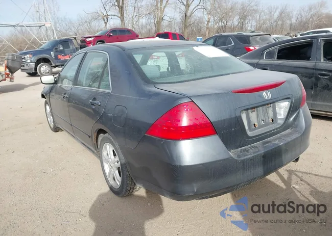 1HGCM56396A127558: 44236596