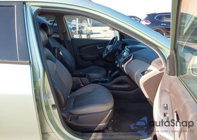 KM8JU3ACXBU297448: 44236610