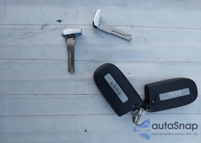 ZACCJBBBXHPG00115: 44236643