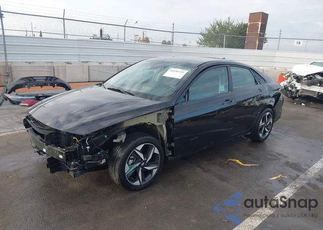 KMHLS4AGXPU521655: 44236721