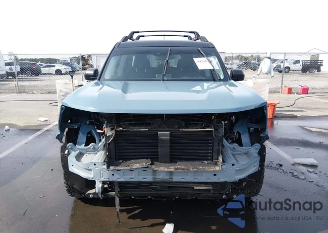 3FMCR9C69MRB11056: 44236765