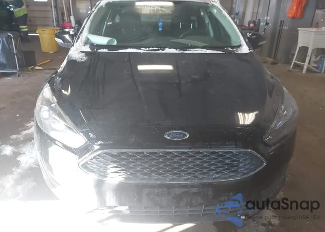 1FADP3H27HL282738: 44236779