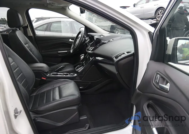 1FMCU0J92EUE33359: 44236801