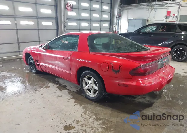 2G2FS22K822141712: 44236828