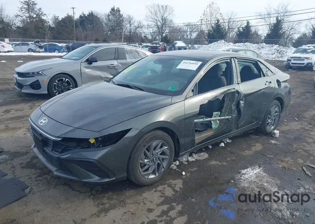 KMHLM4DG6RU746079: 44236850