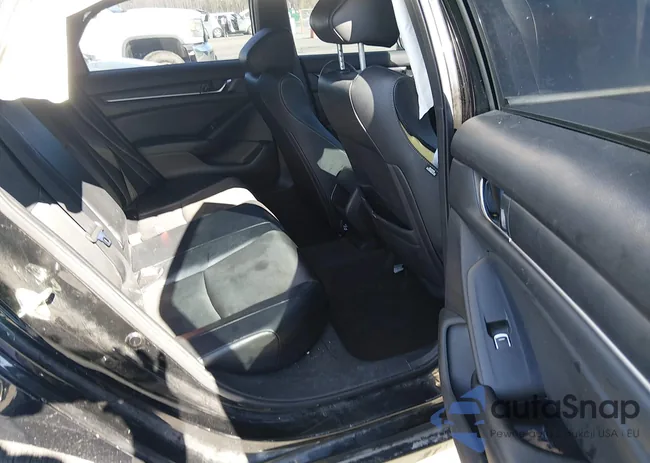 1HGCV1F39JA223933: 44236853