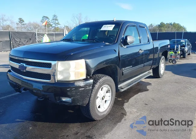 1GCSKSE37AZ110798: 44236886