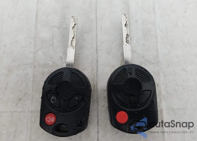 1FMCU9G93DUD57788: 44236928