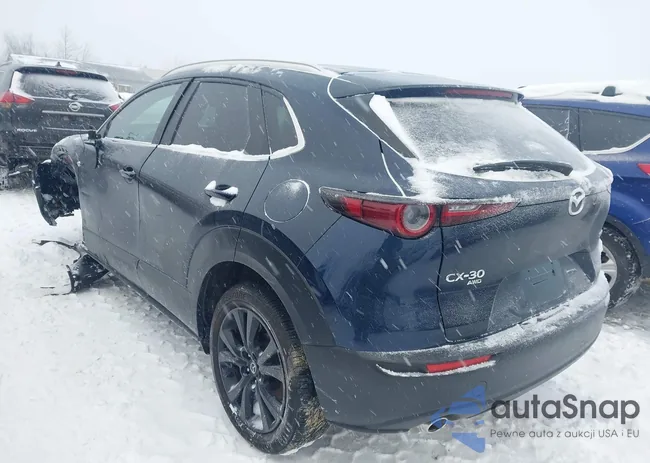 3MVDMBBM0RM716715: 44235949