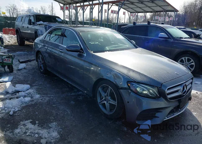 WDDZF4KB1HA230251: 44235997