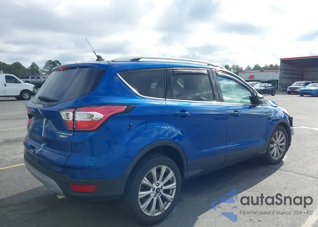 1FMCU9J9XJUB94495: 44236032