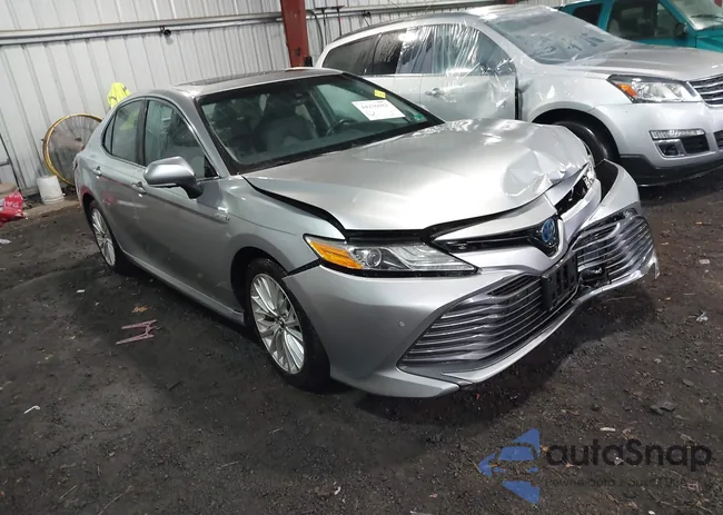 4T1B21HK2JU006001: 44236082