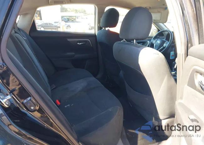 1N4AL3AP2FC126950: 44236175