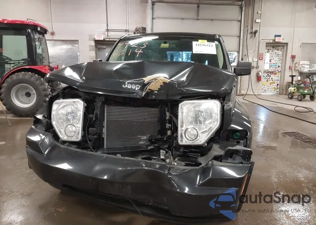 1C4PJMAK5CW172402: 44236314