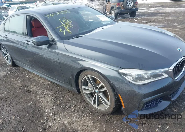 WBA7F2C53GG421158: 44237355