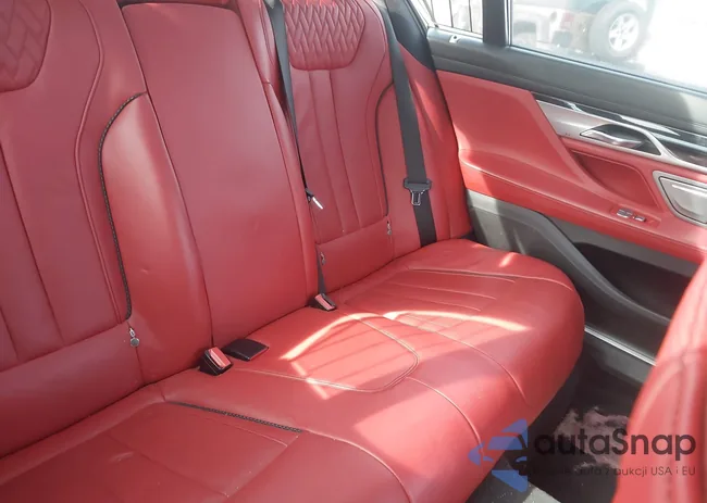 WBA7F2C53GG421158: 44237355