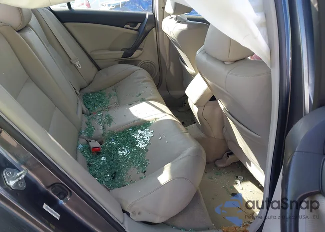 JH4CU2F60AC011667: 44237394