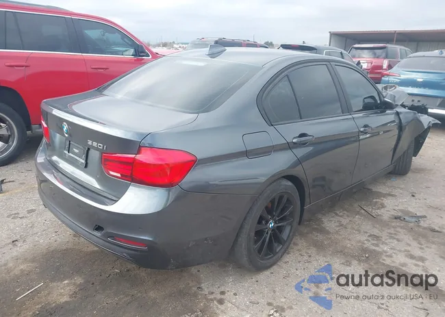 WBA8A9C56GK615675: 44237420