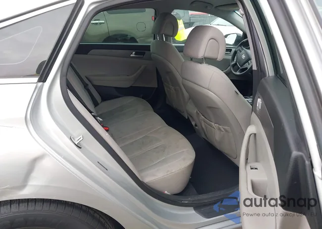 5NPE24AF3GH303622: 44237432