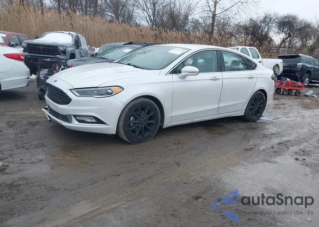 3FA6P0HD7HR124507: 44237445