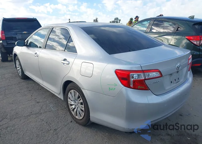 4T4BF1FK5CR165983: 44237510