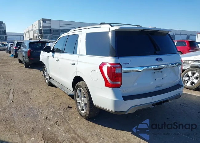 1FMJU1HT2LEA06186: 44237552