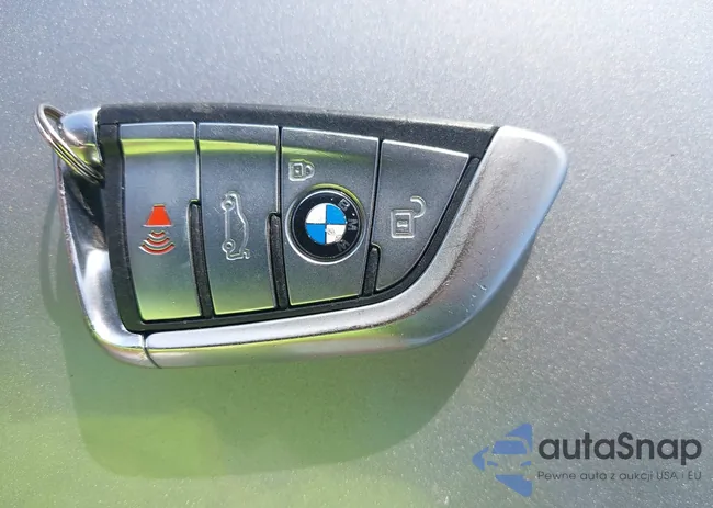 WBAJE5C54KWE66184: 44237565