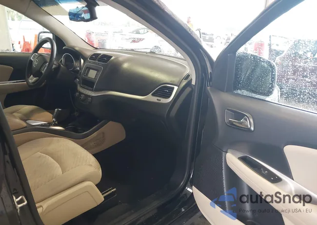 3C4PDCBG0HT613264: 44237653