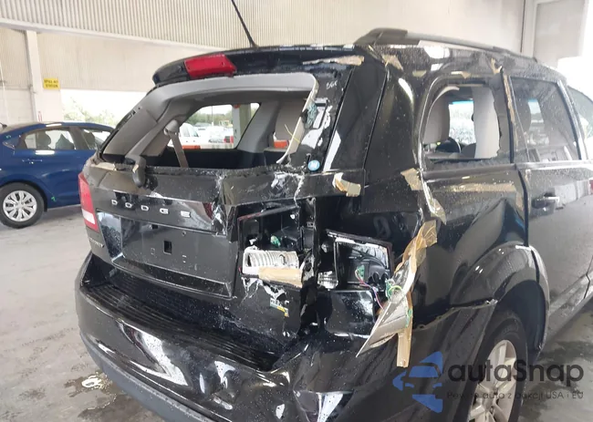 3C4PDCBG0HT613264: 44237653