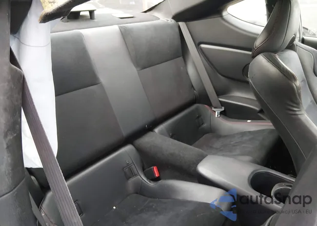 JF1ZCAC16F8606265: 44237694